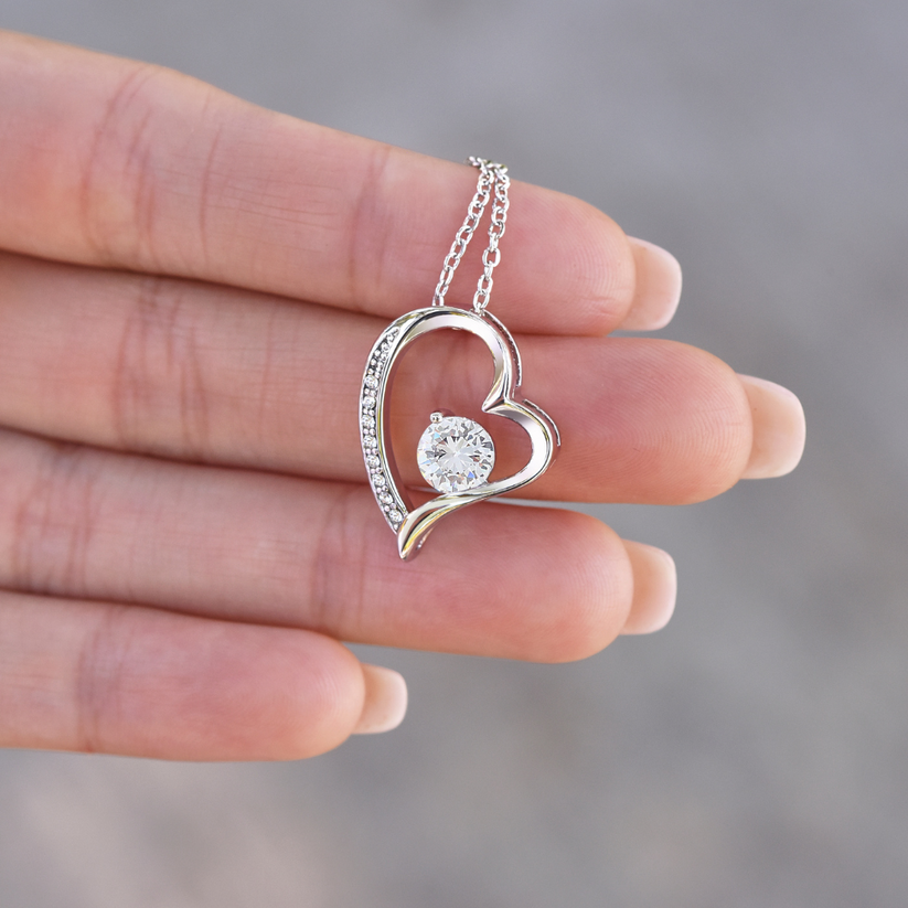 To my Queen – Forever Love Necklace
