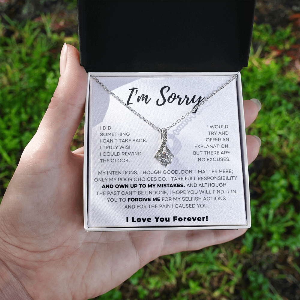 Alluring Beauty Necklace – Soulmate Apology Gift with Sparkling Cubic Zirconia Pendant