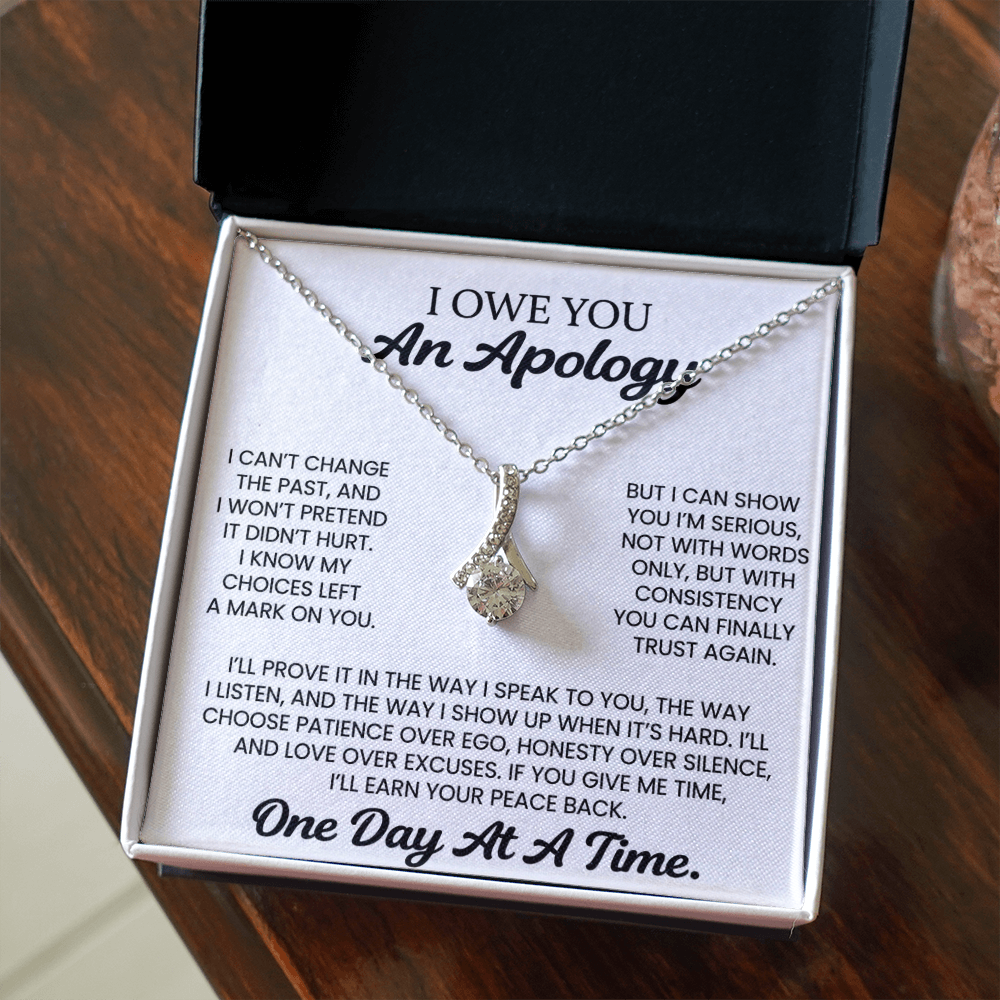 Apology Gift For Her – Alluring Beauty Necklace